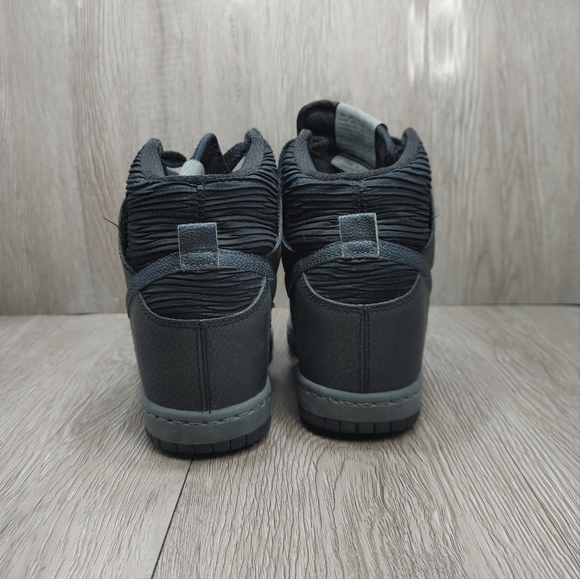 Nike Dunk Sky High Wedge Black Metallic Hematite Pleated Sneaker 6.5 528899-015 - Picture 3 of 9